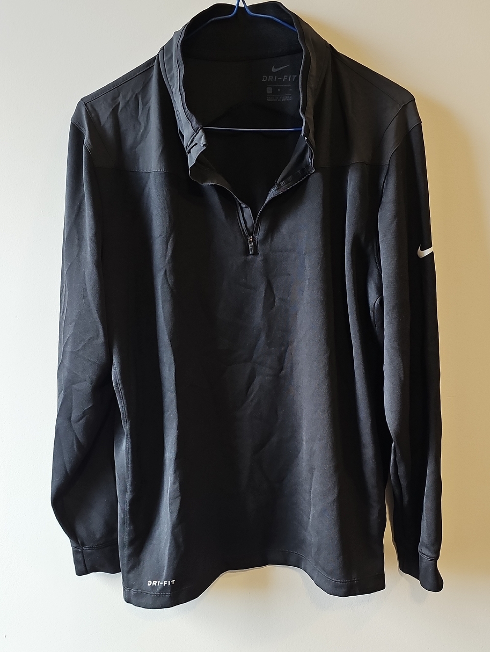 Nike Medium Black Dri-FIT Quarter-Zip Pullover Jacket